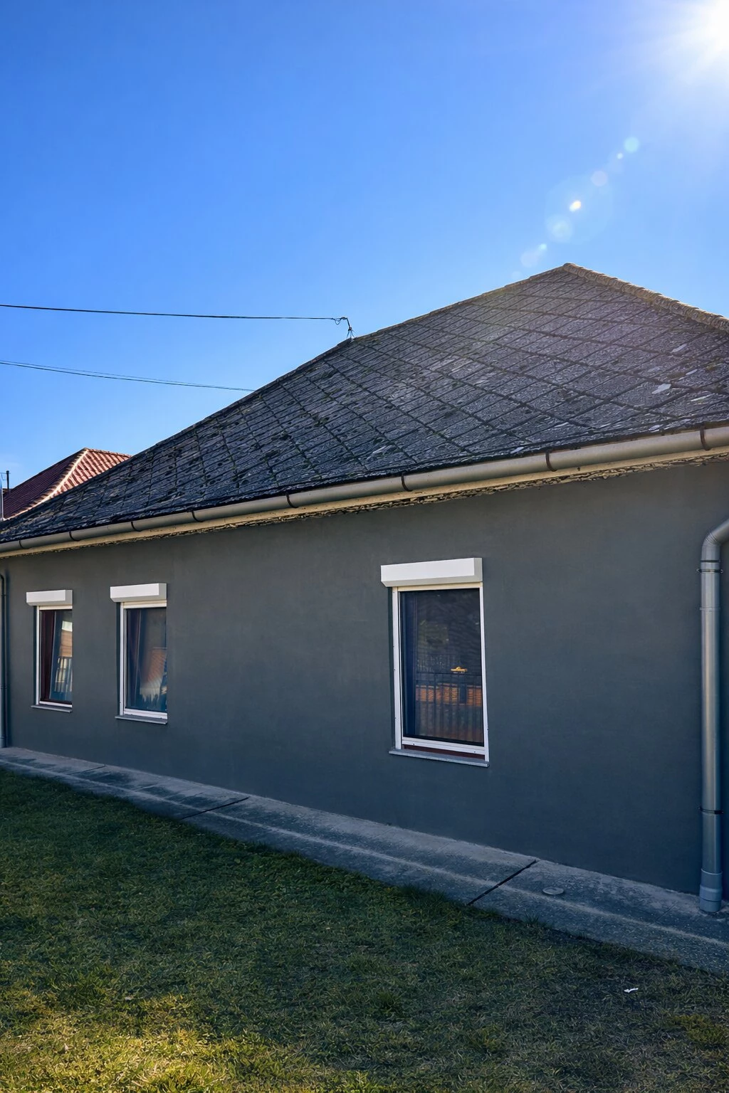 Két ház egy telken Sülysápon – megosztható telek, kiváló befektetés