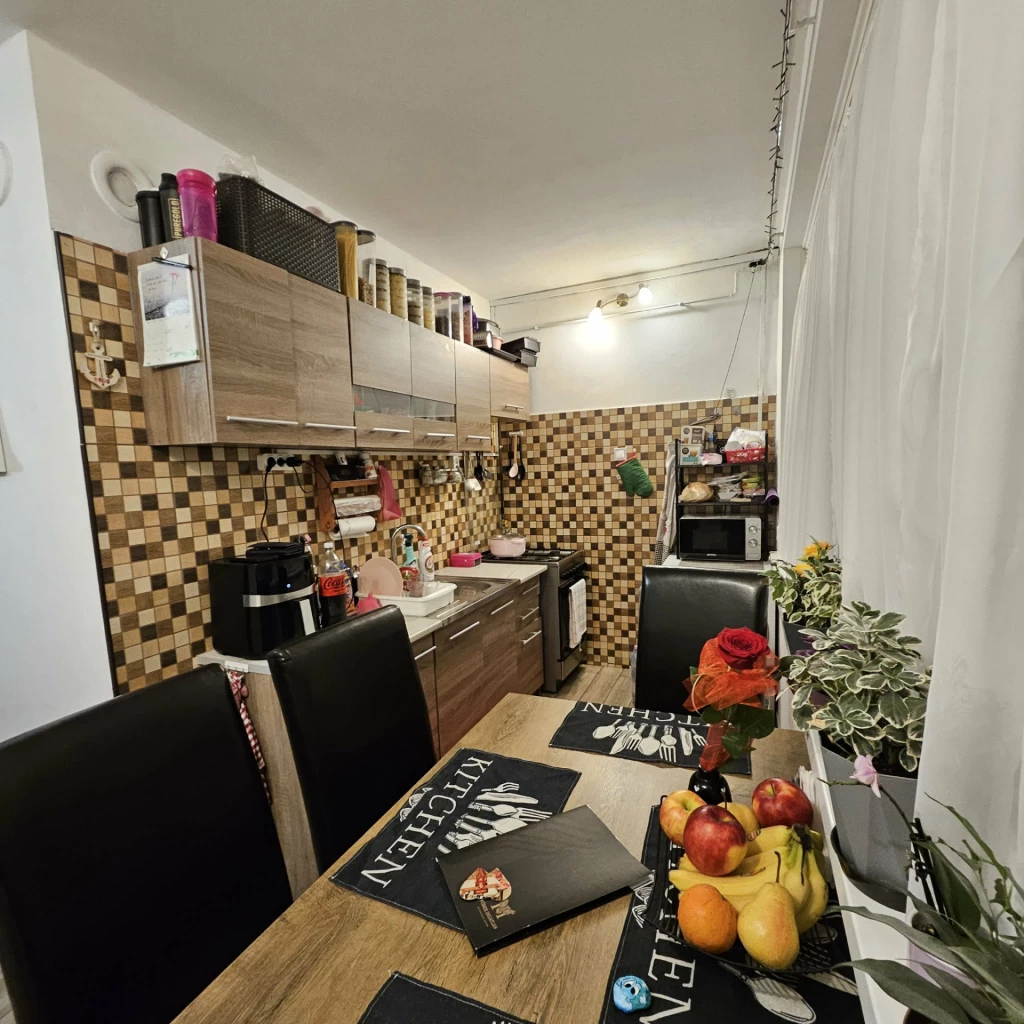 Eladó felújított, költségmentes lakás Szabadszálláson