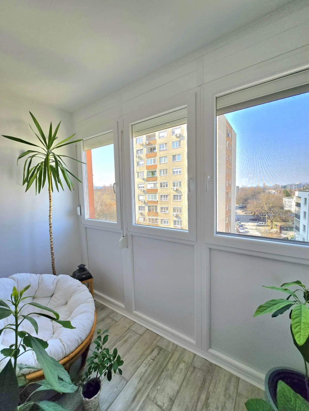 ÚJBUDA XI. kerület egyik legkedveltebb részén az Allende parkban Panelprogramos lakás eladó!