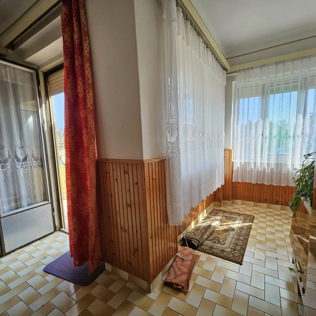 c3-1-name c2-1-name, Kunszentmiklós