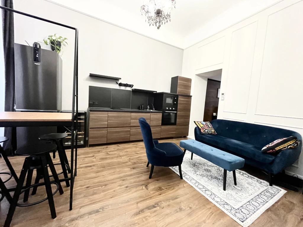 c3-1-name c2-19-name, Budapest XIII. kerület, Újlipótváros