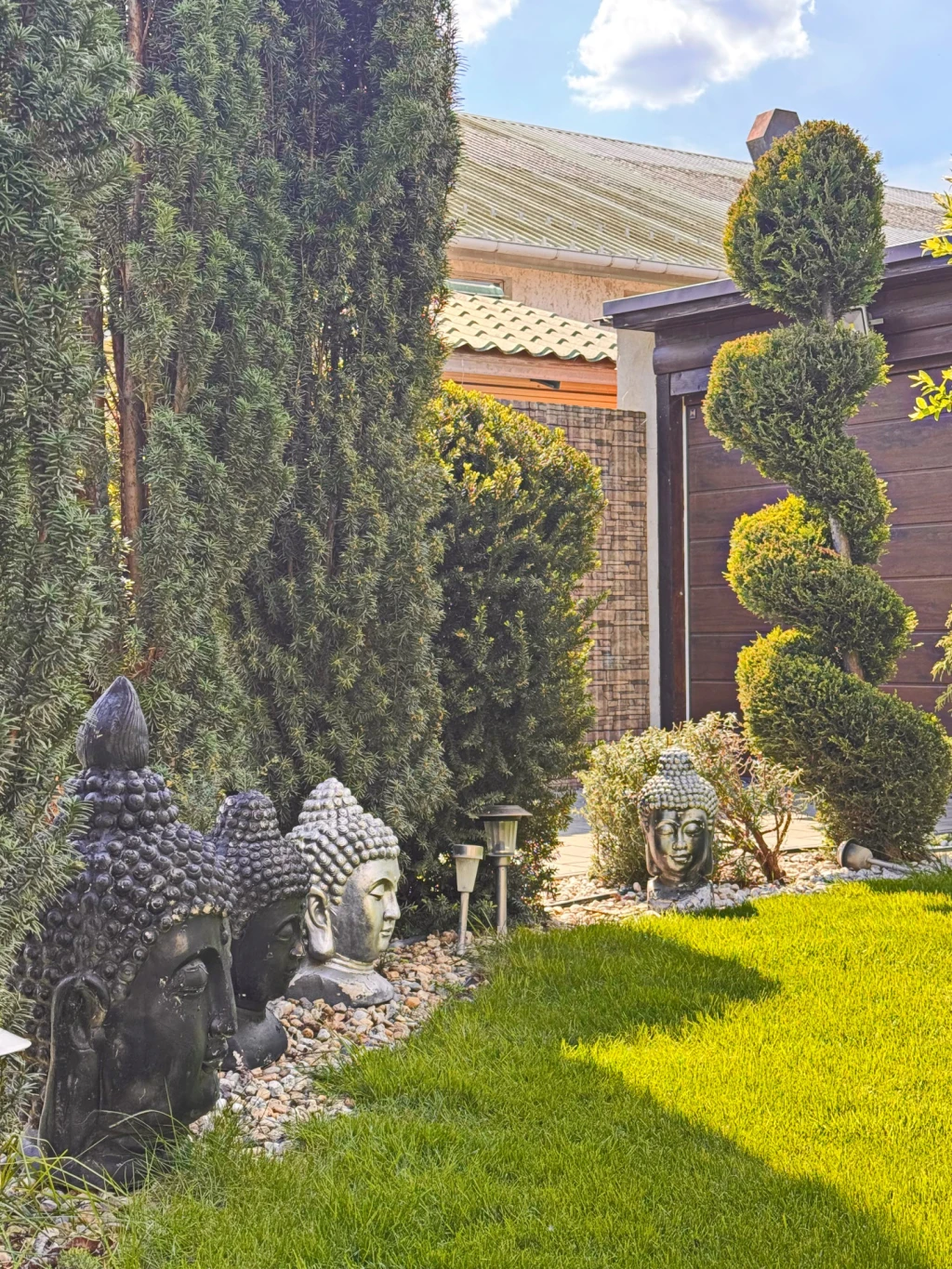 c3-1-name c2-1-name, Debrecen, Homokkert