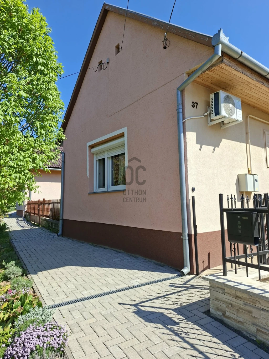c3-1-name c2-1-name, Kátoly, Kátoly
