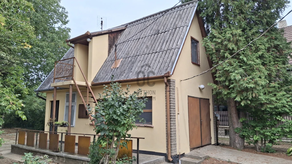 Eladó családi ház, Pécs, Újhegy