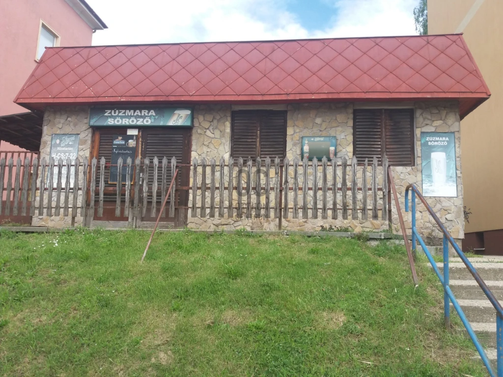 Eladó vendéglő, étterem, Komló, Belváros