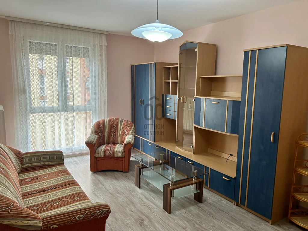 Eladó panellakás, Pécs, Uránváros