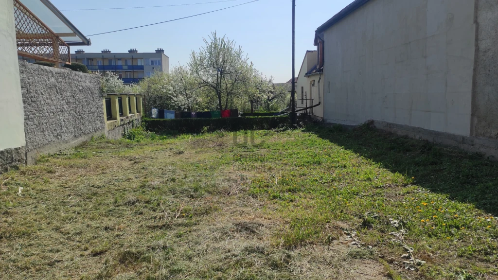 Eladó építési telek, Eger, Hatvanihóstya