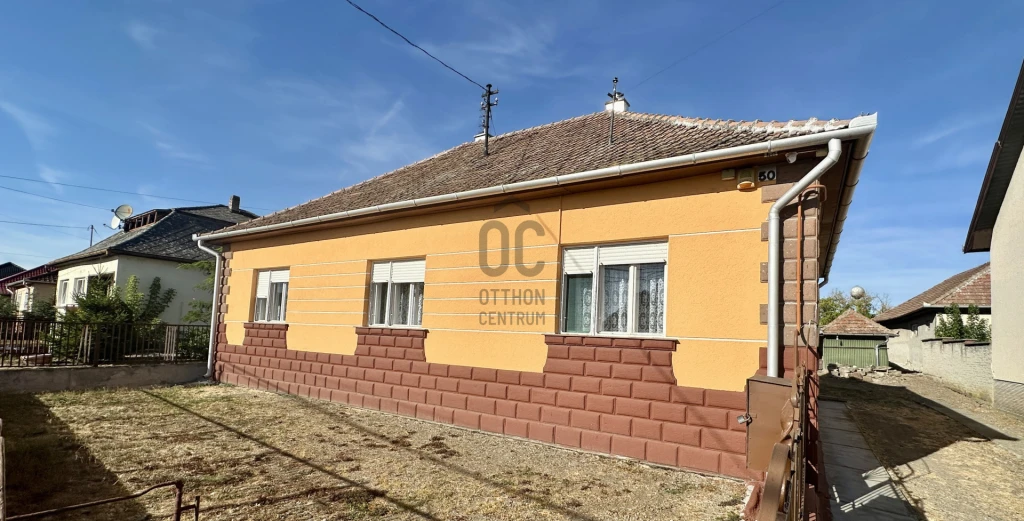 c3-1-name c2-1-name, Szihalom, Szihalom