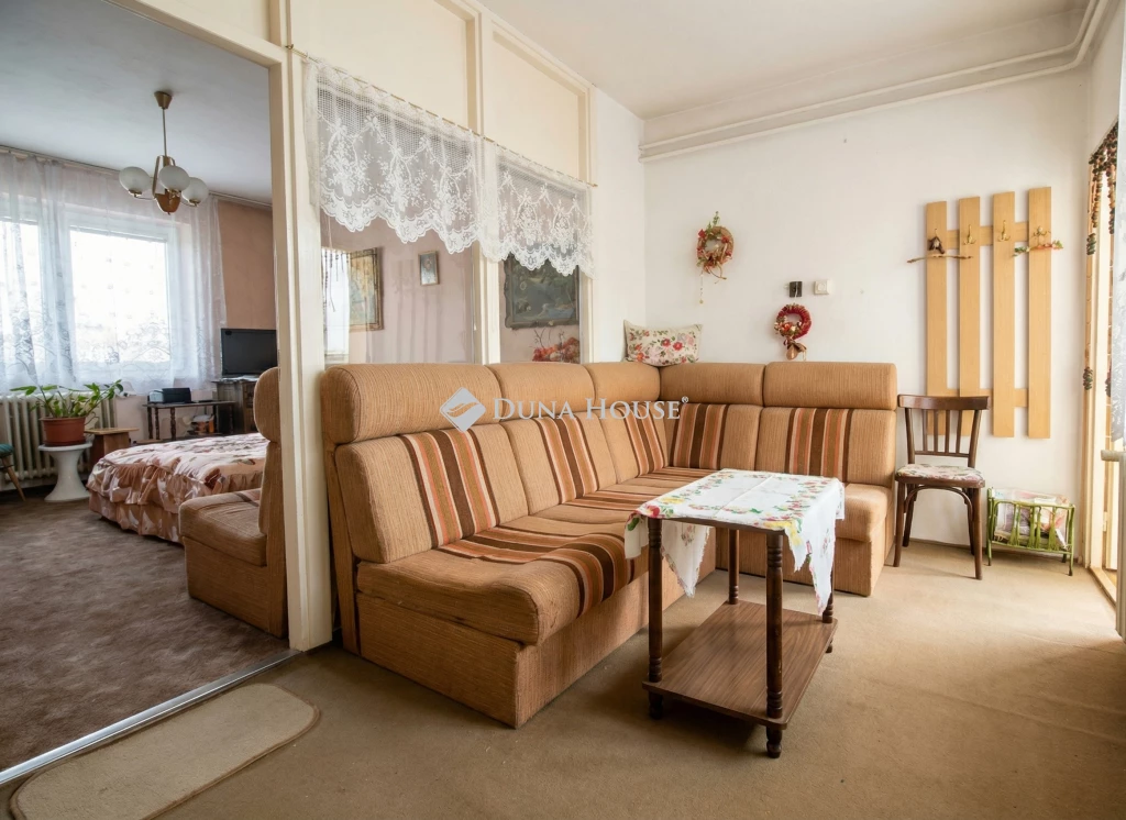 c3-1-name c2-23-name, Zalaegerszeg, Ola utca