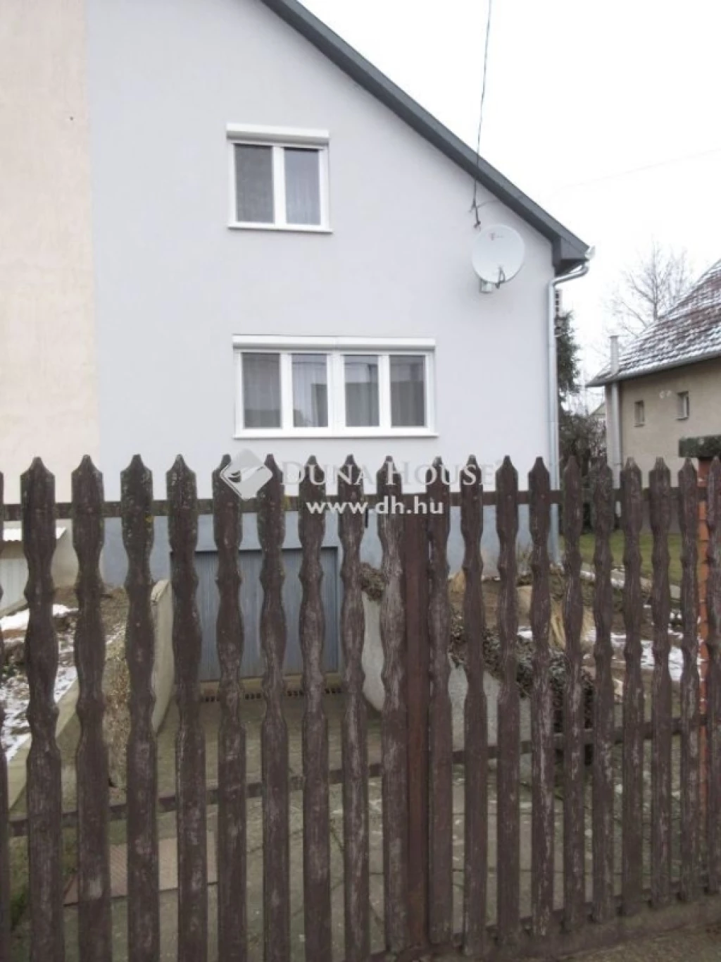 For sale semi-detached house, Gávavencsellő