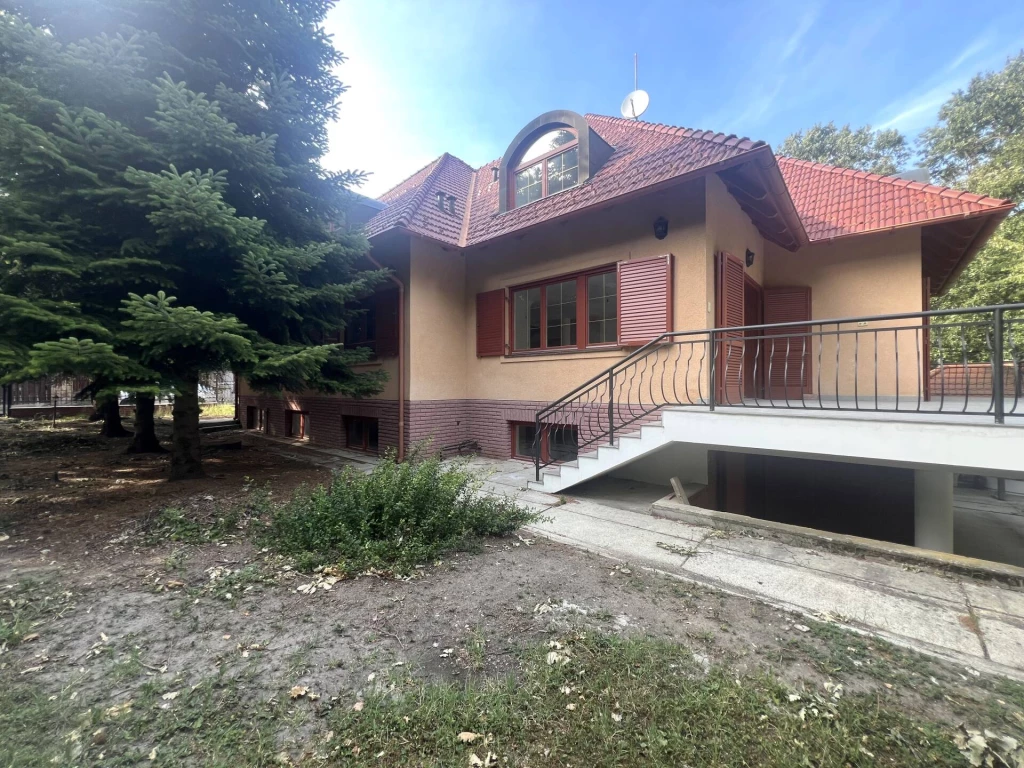 For sale house, Leányfalu