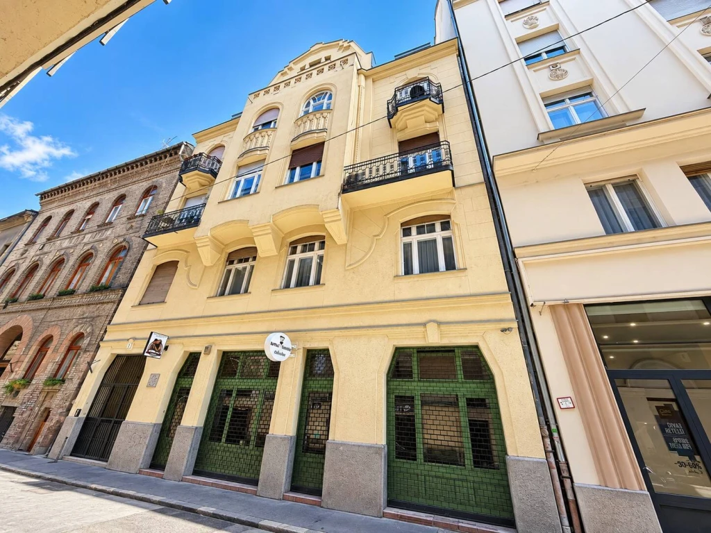 KIADÓ 96 M²-ES, 3 SZOBÁS POLGÁRI LAKÁS BELSŐ-TERÉZVÁROS SZÍVÉBEN – LAKHATÁSRA ÉS ÜZLETI CÉLRA IS TÖKÉLETES VÁLASZTÁS!