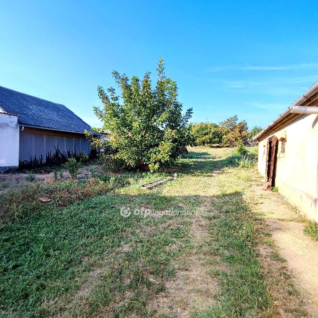 For sale house, Győr, Ménfőcsanak, Hegyalja utca