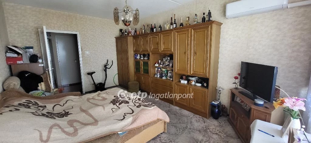 For sale panel flat, Győr, Marcalváros I., Ikva utca