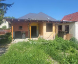 Eladó Ház, Abda