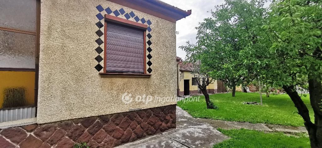 Eladó Ház, Csorna