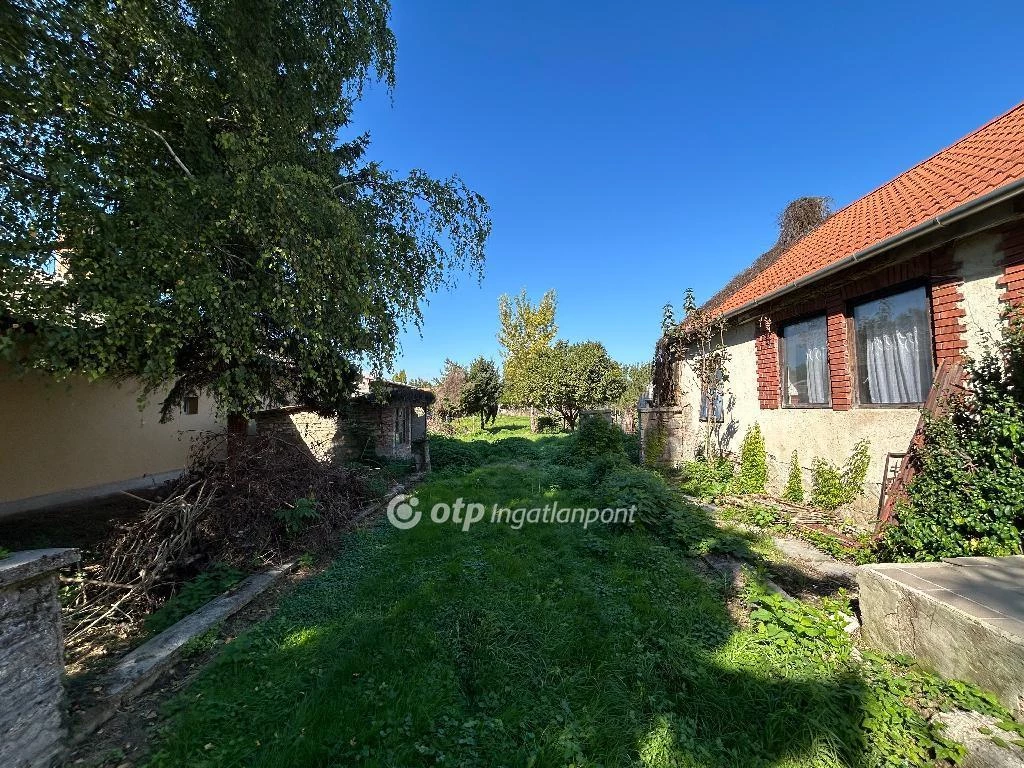 Eladó Ház, Dunaszeg