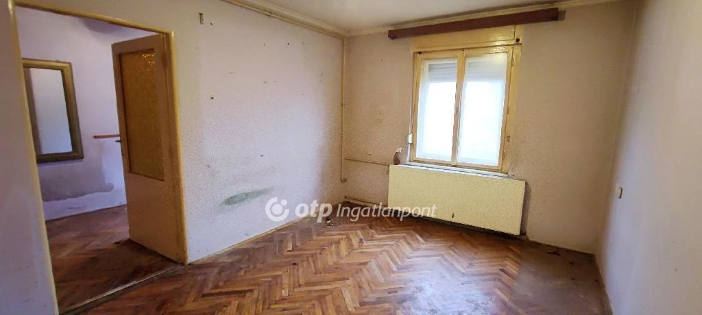 For sale house, Abda