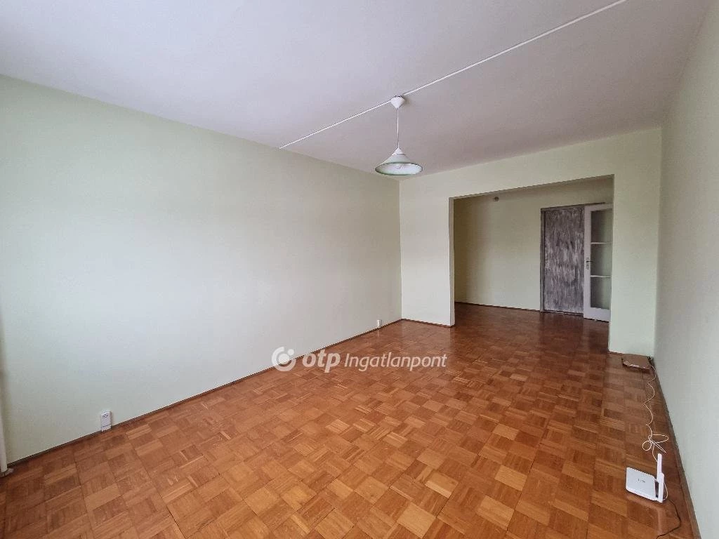 For sale panel flat, Győr, Adyváros