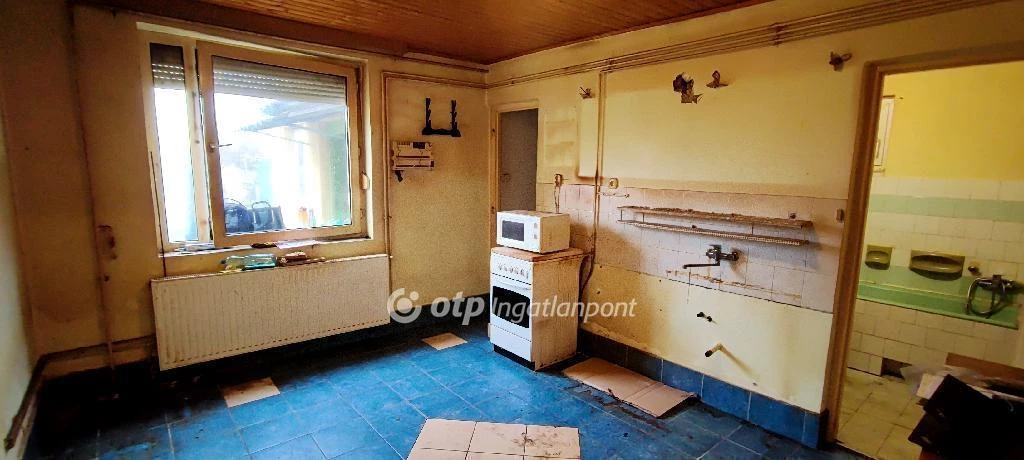 For sale house, Abda