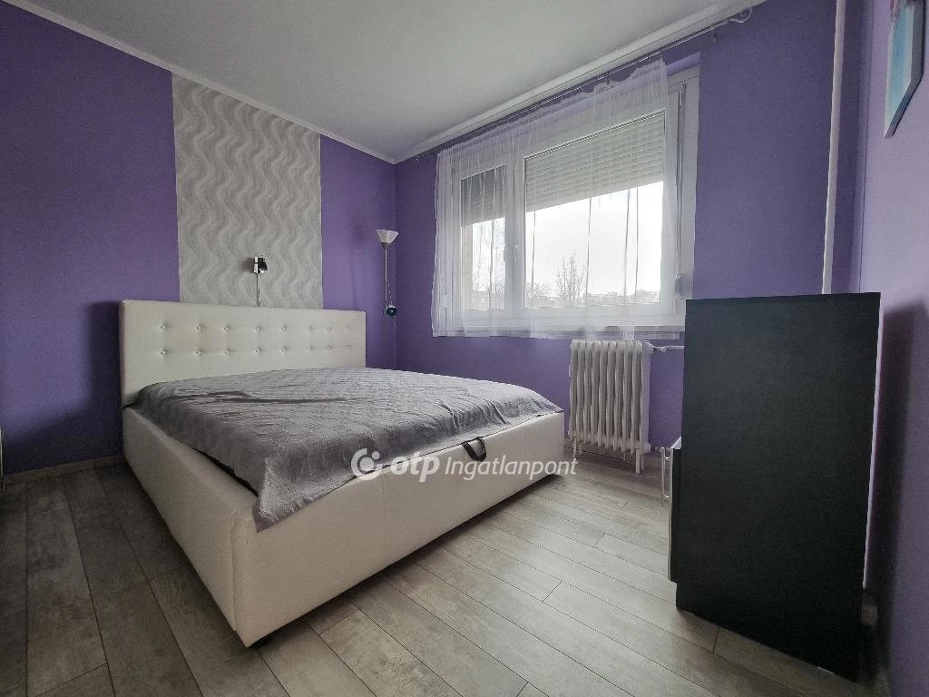 c3-1-name c2-20-name, Győr