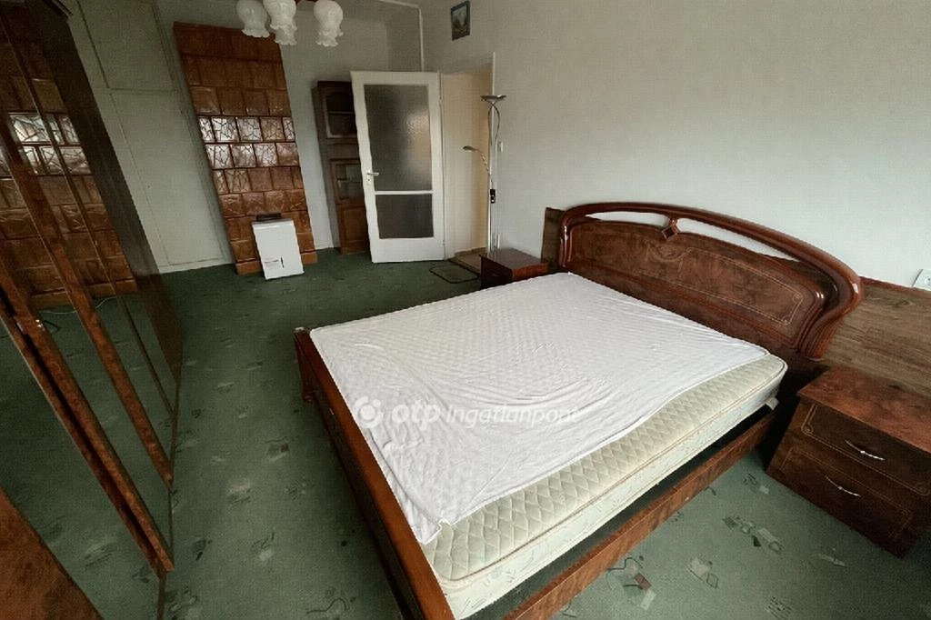 For sale brick flat, Mosonmagyaróvár, ipartelep