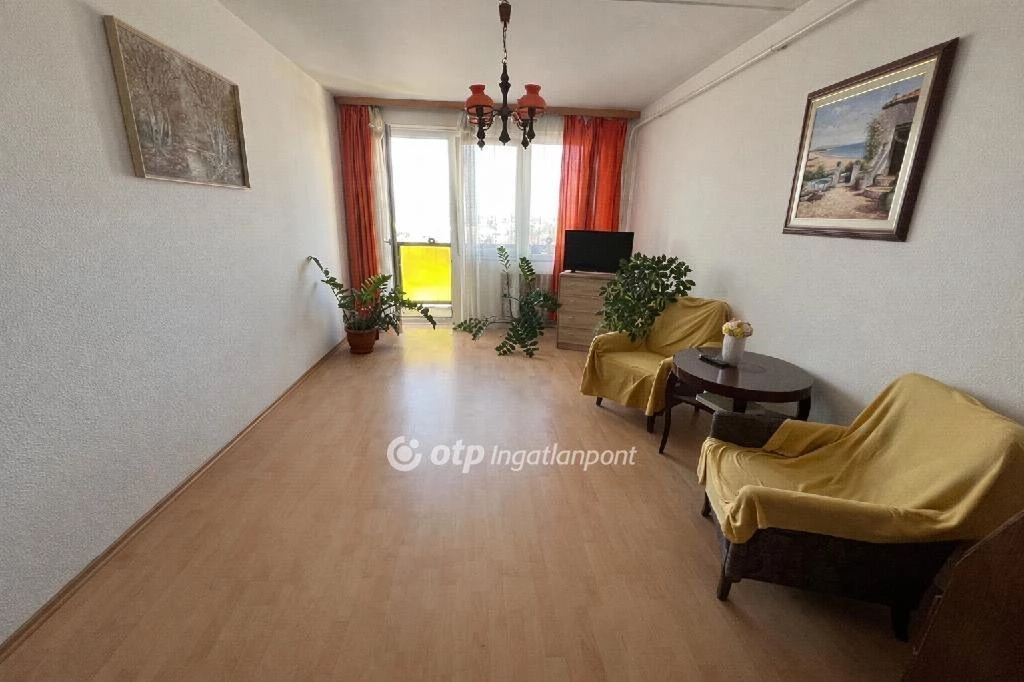 For sale panel flat, Győr, Adyváros