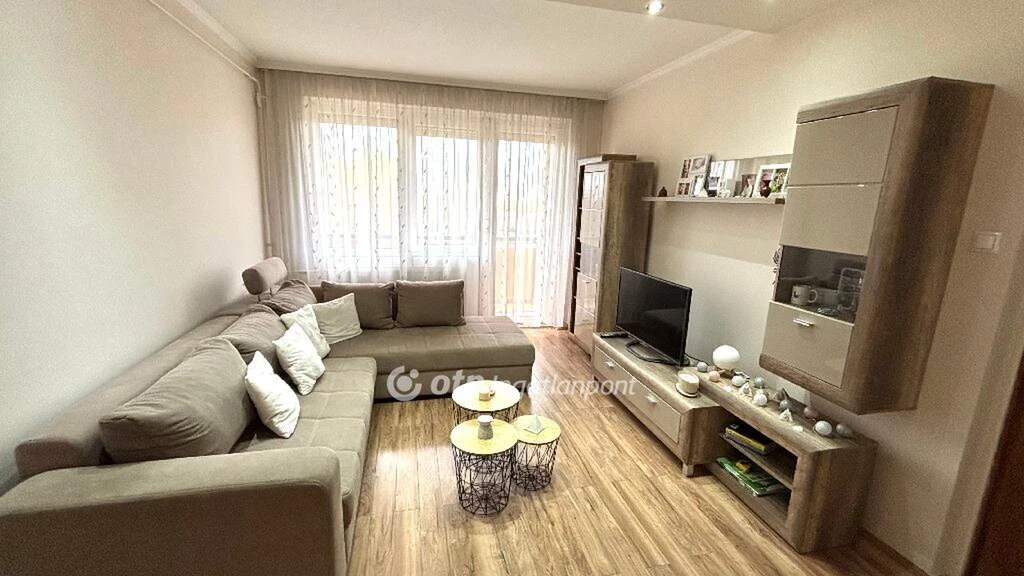 Eladó Lakás, Győr