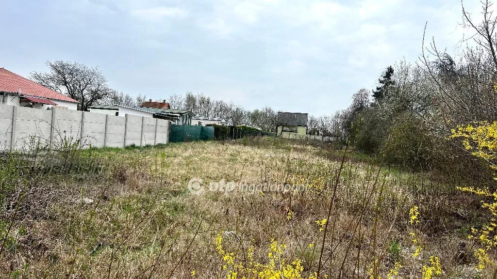 Eladó Telek, Ikrény