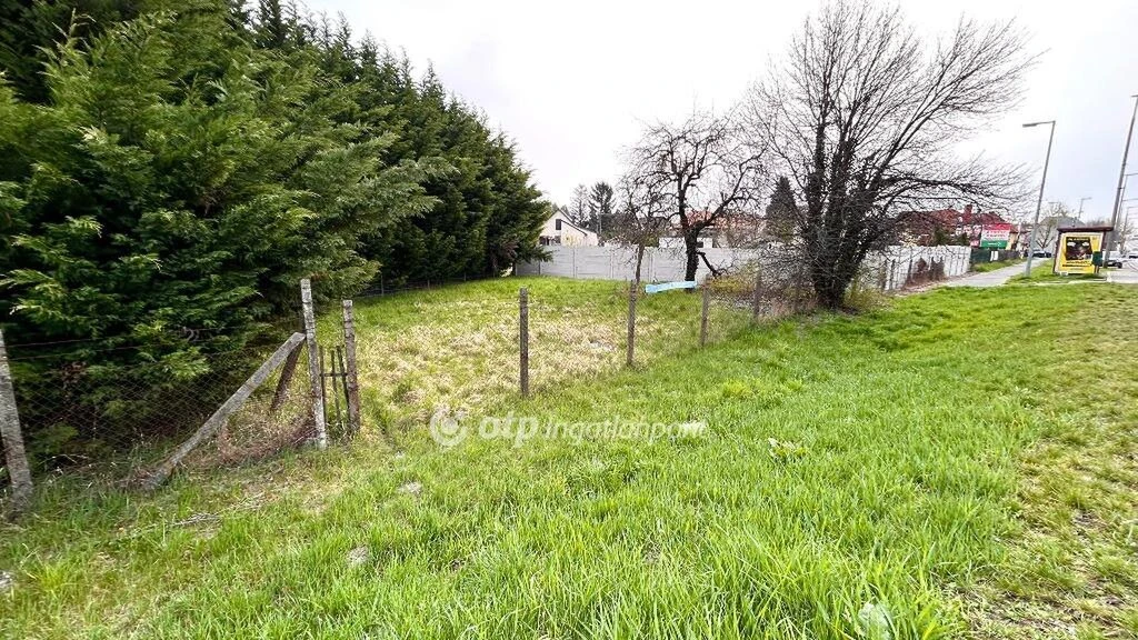 c3-1-name c2-53-name, Győr, Sárás, Galántai utca