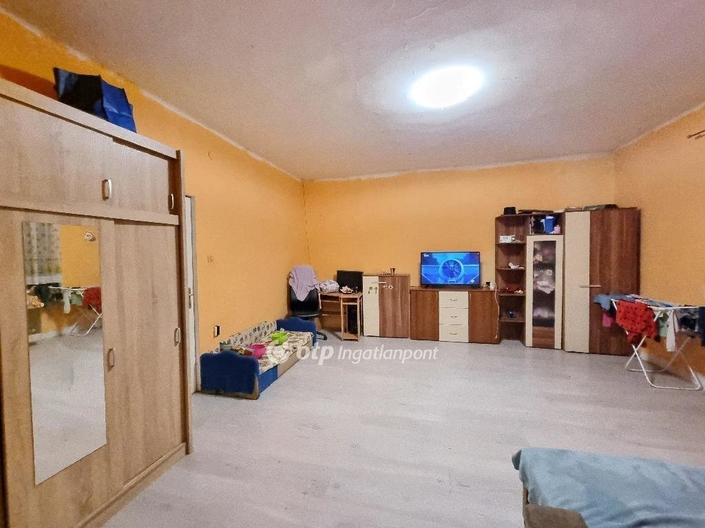 c3-1-name c2-1-name, Pápa