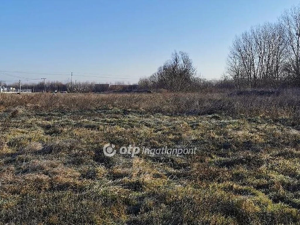 c3-1-name c2-53-name, Csorna, Iparterület, Bartók Béla út