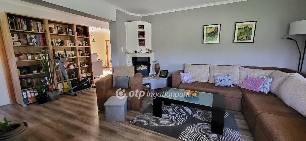 c3-1-name c2-1-name, Győr, Győrszentiván