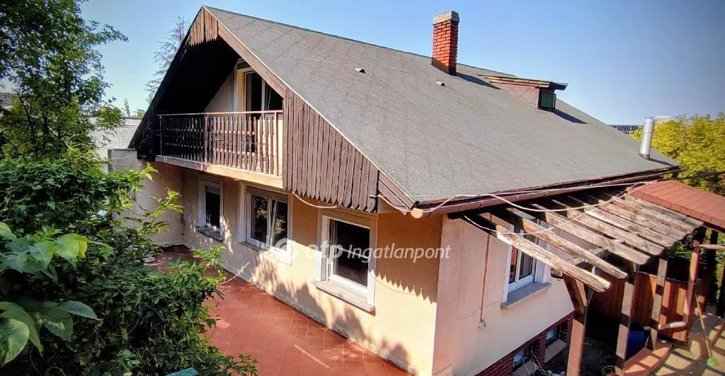 Eladó Ház, Győrújbarát