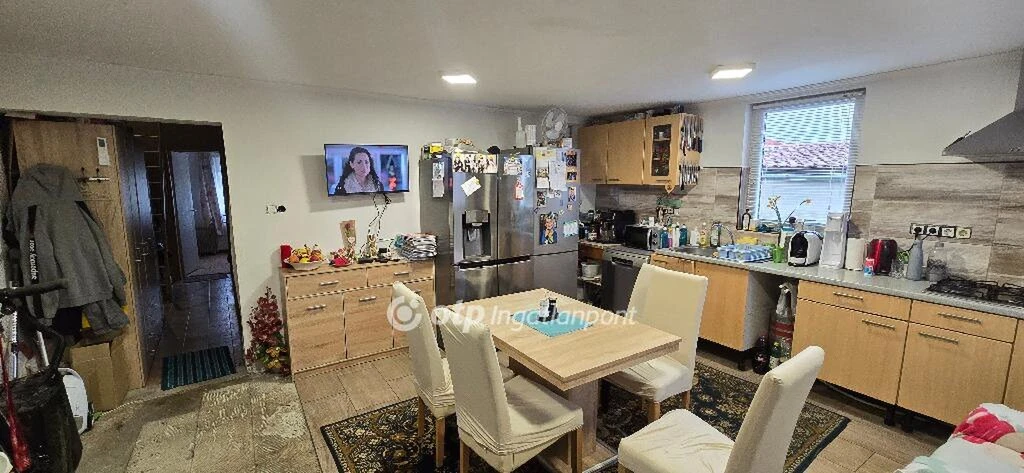 c3-1-name c2-1-name, Győr, Győrszentiván