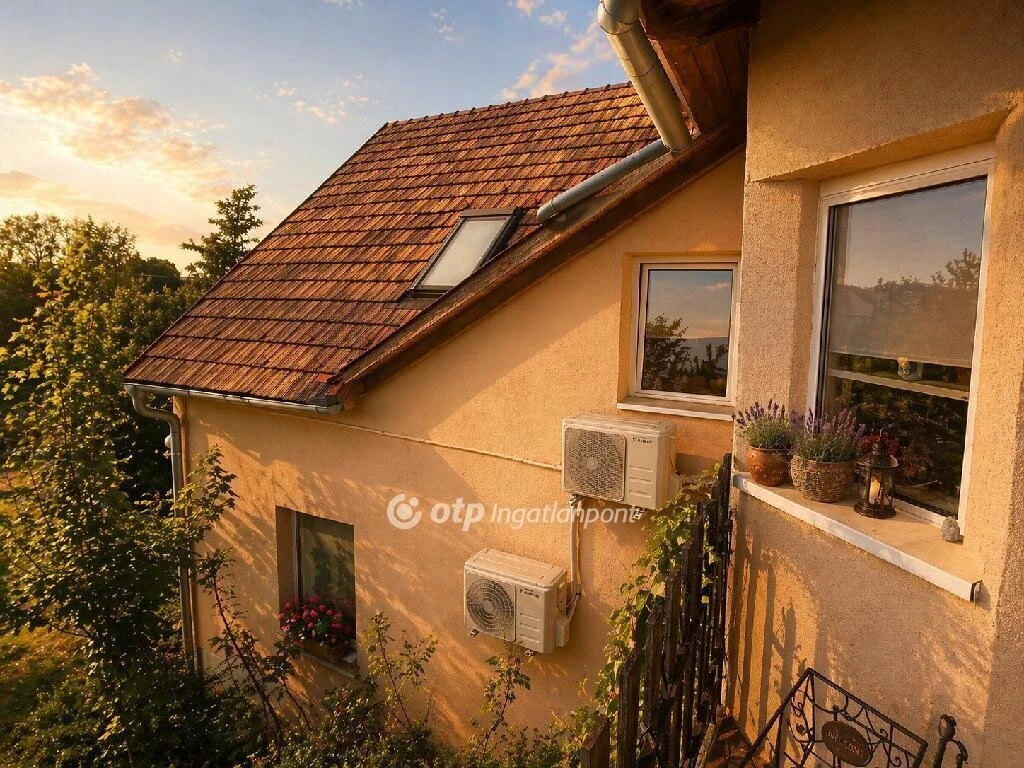 Eladó Ház, Győrladamér