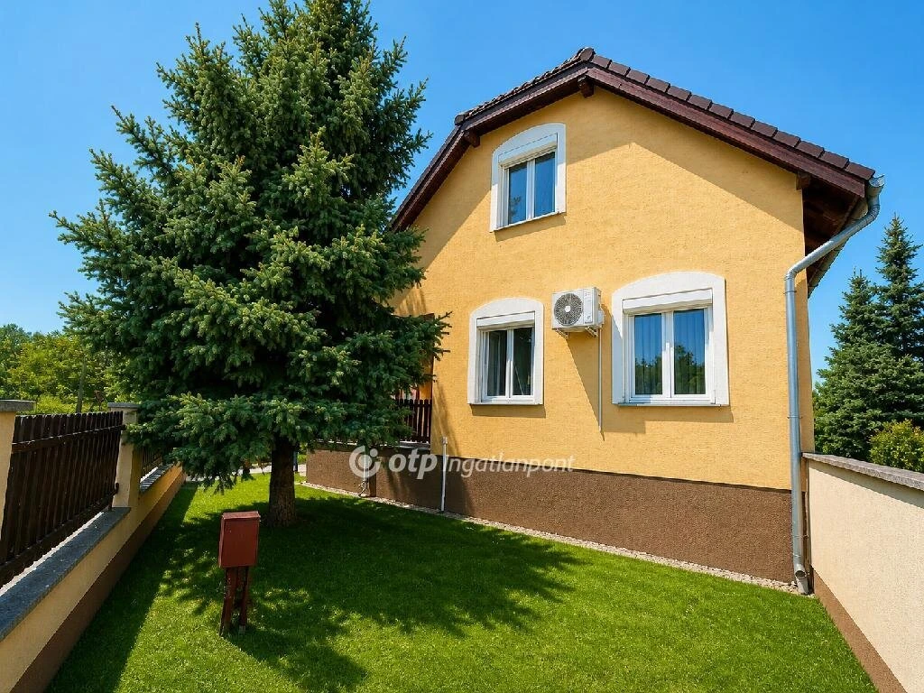 Eladó Ház, Győrladamér