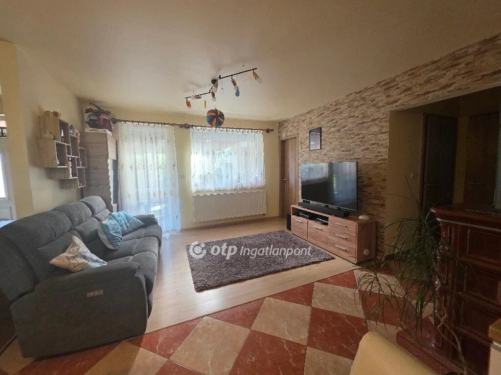 Eladó Ház, Győr