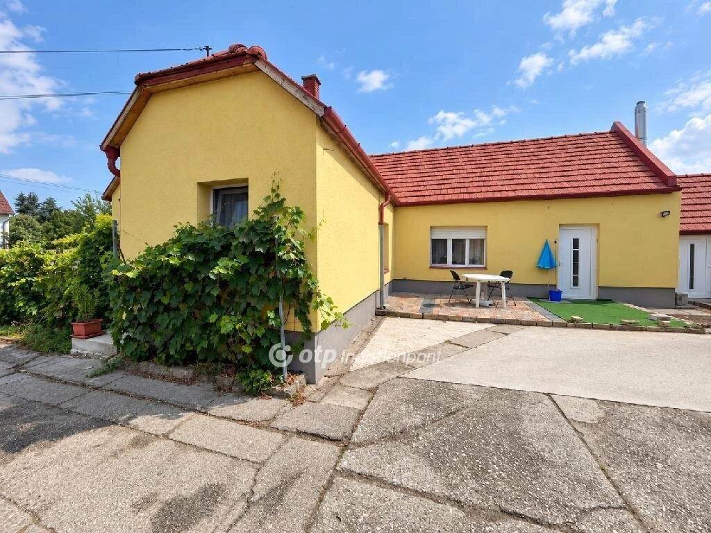 Eladó Ház, Győr