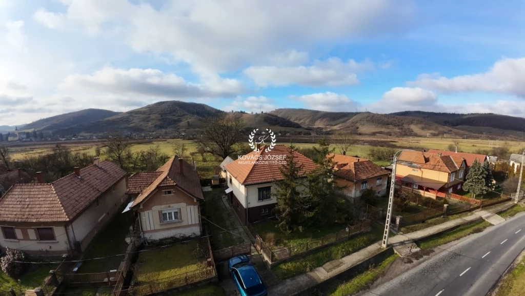 Eladó Ház, Arló Ady Endre út 18.700.000 Ft