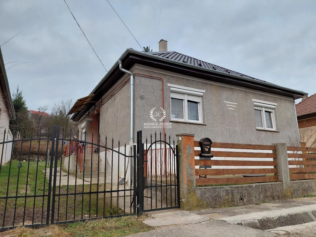 Eladó Ház, Ózd Jedlik Ányos út 24.500.000 Ft