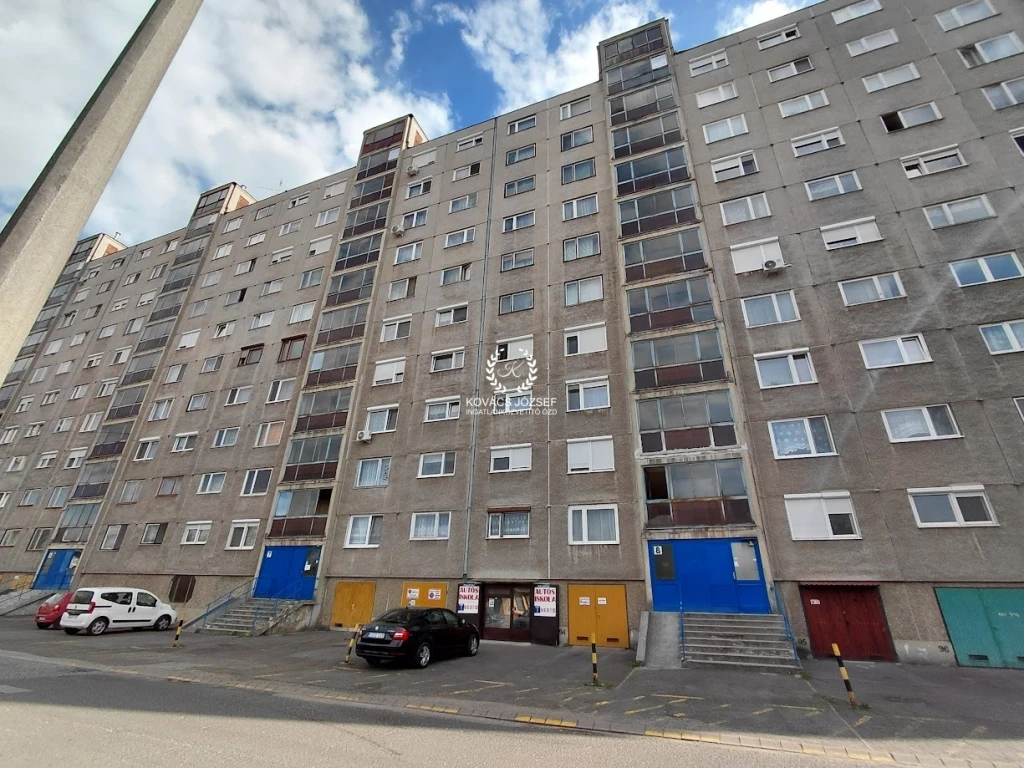 c3-1-name c2-20-name, Ózd, Nemzetőr út