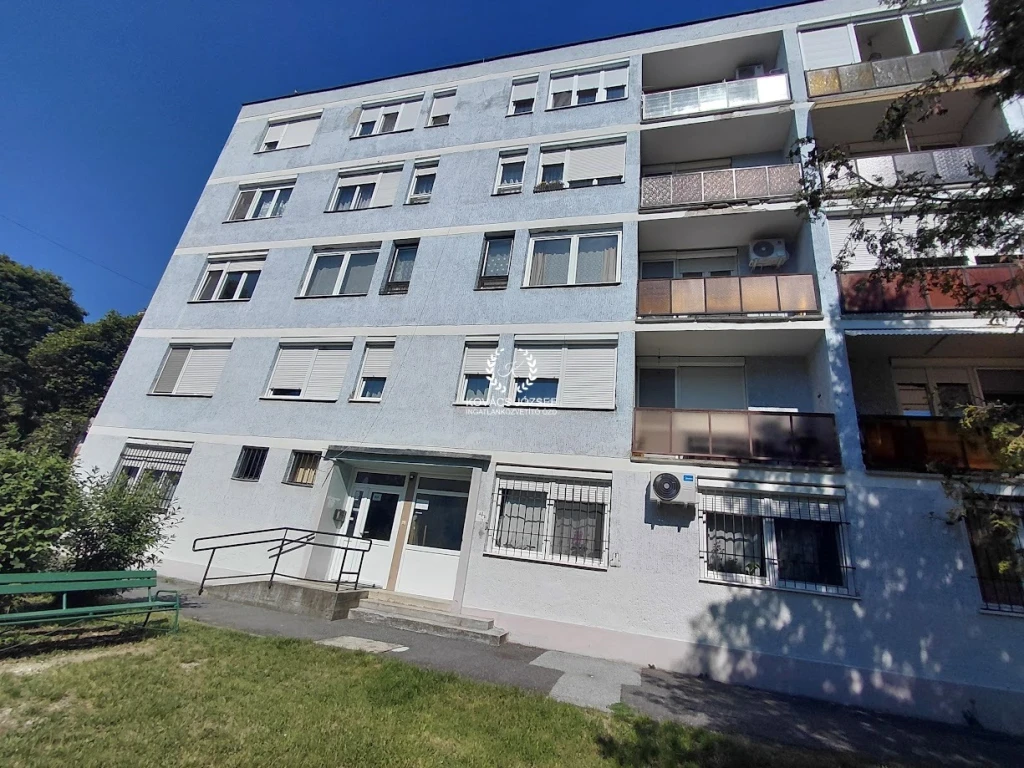 Eladó Lakás, Ózd Bibó István utca 16.900.000 Ft