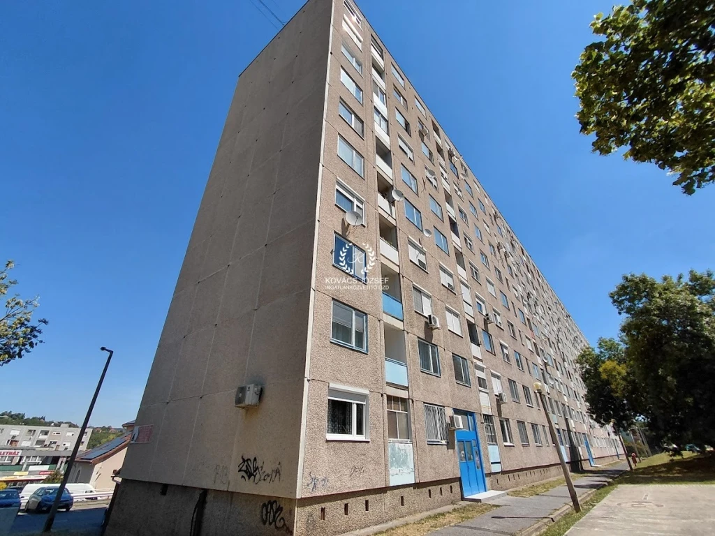 Eladó Lakás, Ózd Vasvár út 12.500.000 Ft