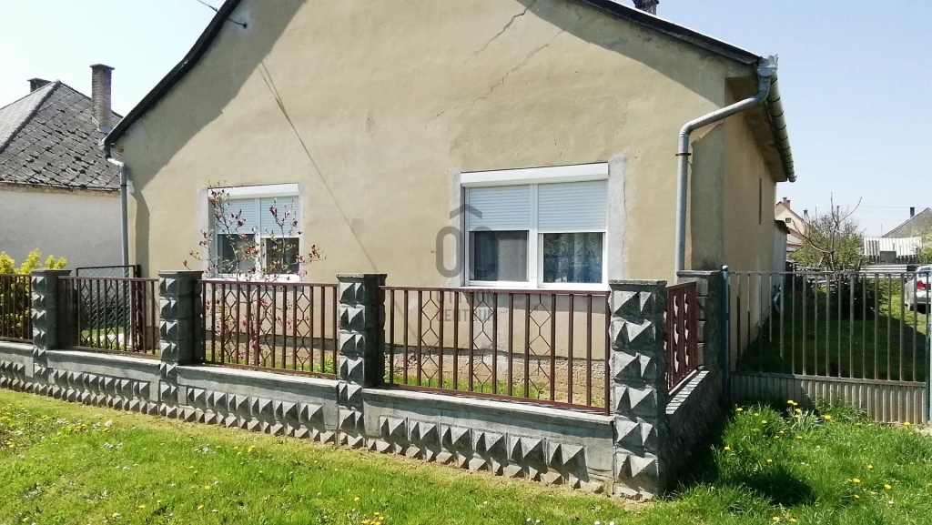 Eladó családi ház, Barcs, Barcs