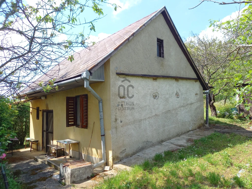 Eladó külterületi telek, Harkány, Harkány