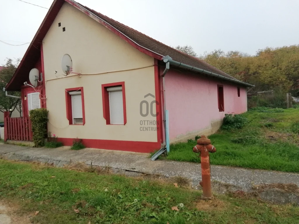 c3-1-name c2-1-name, Velény, Velény