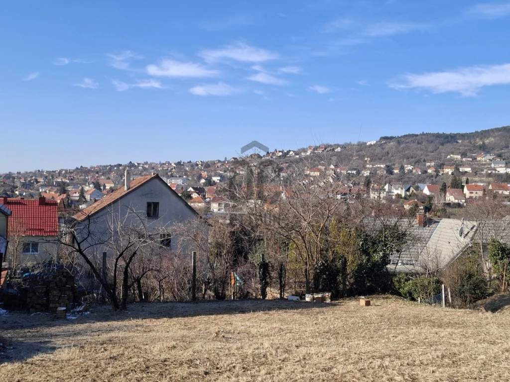 Eladó építési telek, Pécs, Mecsekoldal-Rigóder