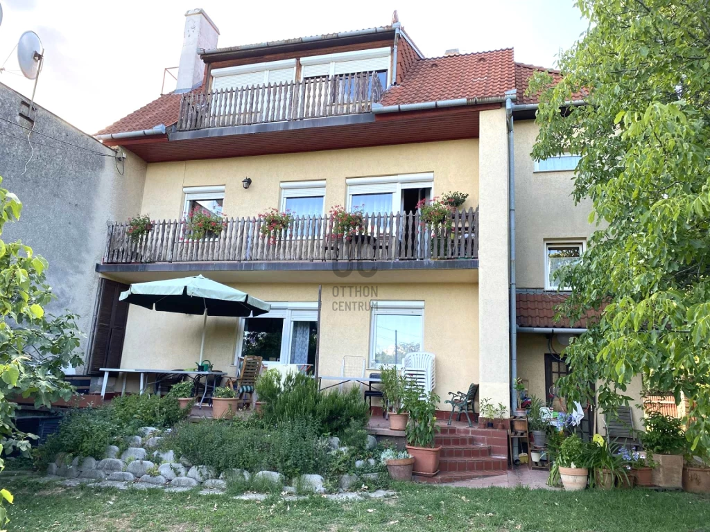 For sale semi-detached house, Pécs, Mecsekoldal-Belváros