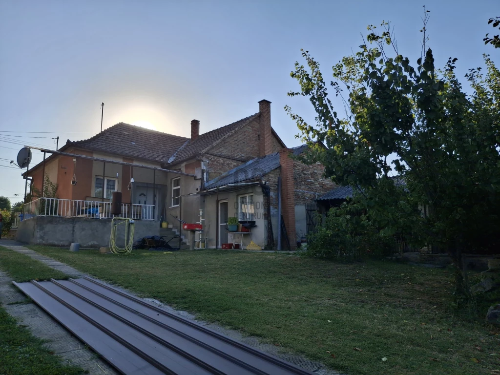 c3-1-name c2-1-name, Vokány, Vokány